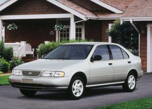 Nissan Sentra 1995 года